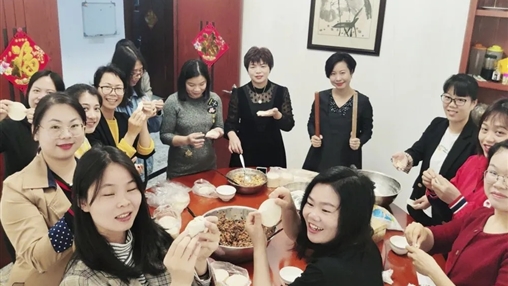 共享歡樂 | 百裕集團營銷中心喜樂鬧元宵、暖心慶生日